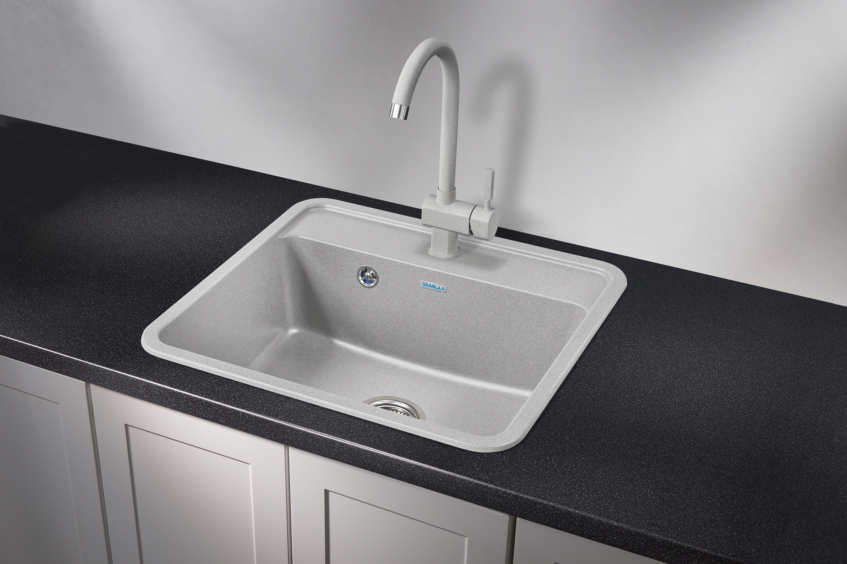 Мойка для кухни Granula Standart 5601 базальт, 56х50 см, прямоугольная